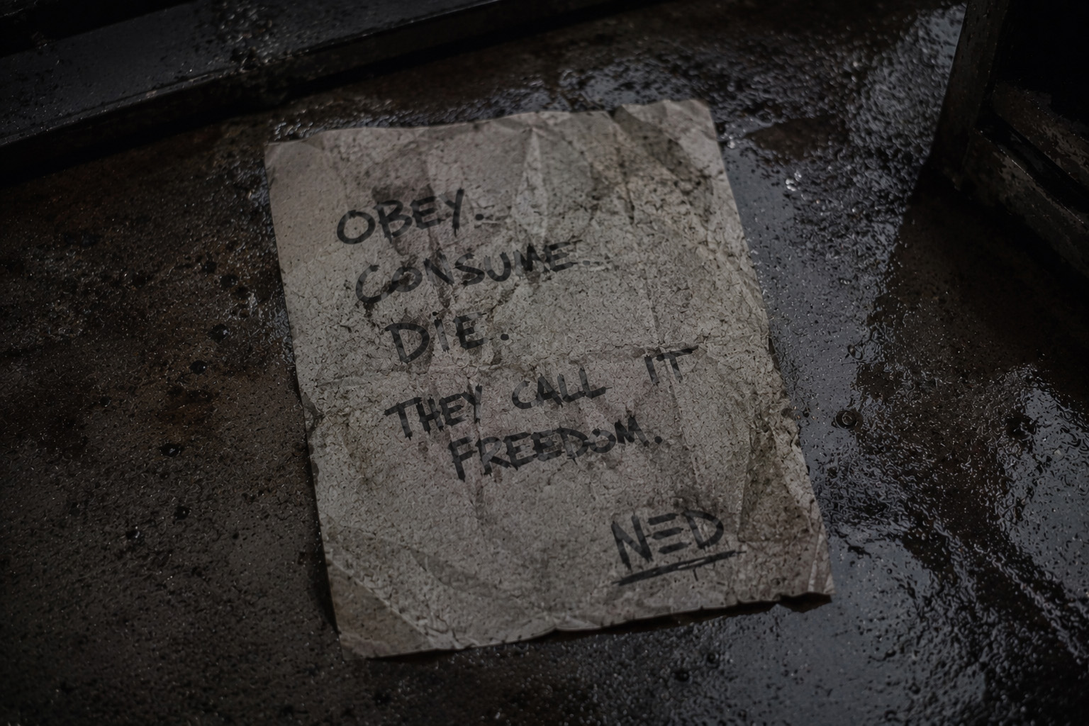NOTE-N-032